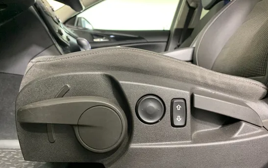 Opel Insignia 2.00 автоматическая, фото №7