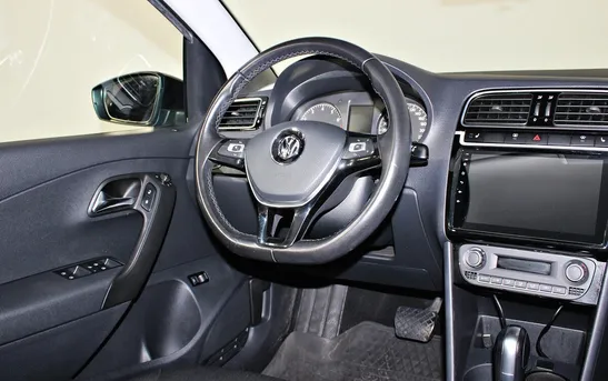 Volkswagen Polo 1.60 автоматическая, фото №6