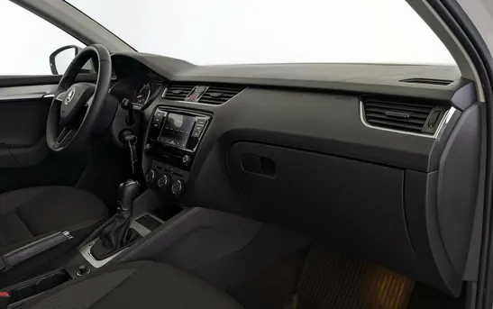 Skoda Octavia 1.60 автоматическая, фото №5