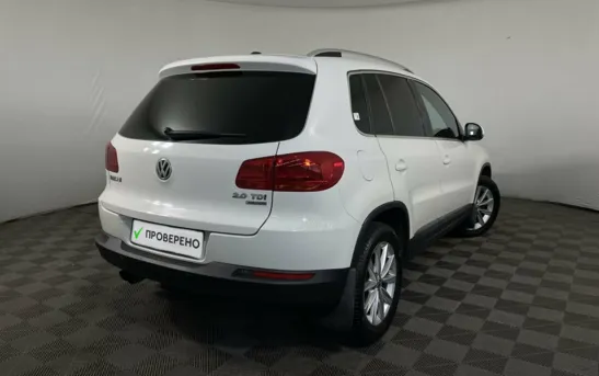 Volkswagen Tiguan 2.00 автоматическая, фото №2