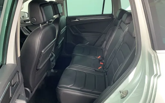 Volkswagen Tiguan 2.00 робот, фото №8