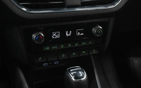 Skoda Rapid 1.60 автоматическая, фото №9