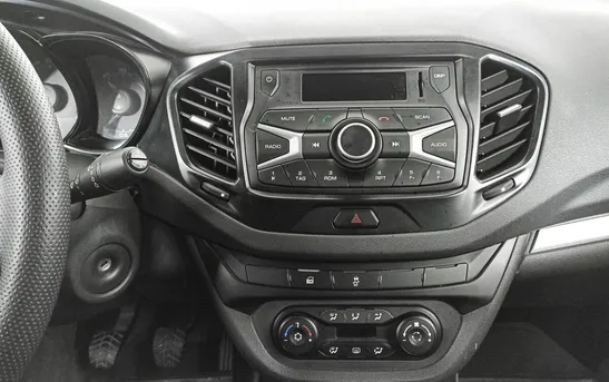 Lada (ВАЗ) Vesta 1.60 механика, фото №8