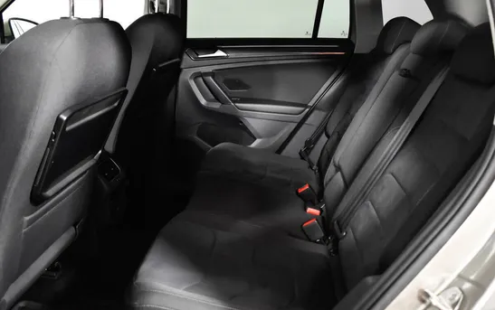 Volkswagen Tiguan 2.00 робот, фото №7
