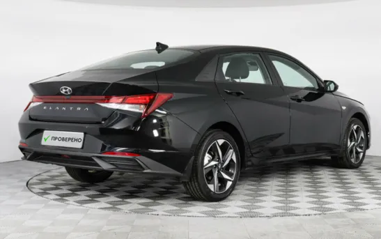 Hyundai Elantra 1.60 автоматическая, фото №2