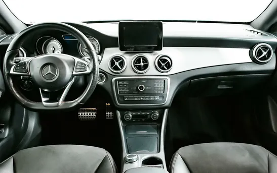 Mercedes-Benz CLA 1.60 робот, фото №5