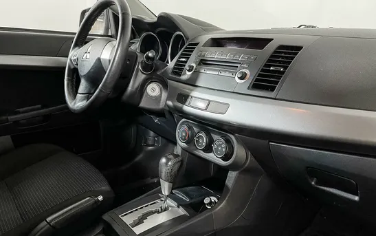 Mitsubishi Lancer 1.50 автоматическая, фото №6