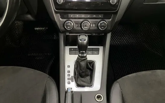 Skoda Octavia 1.80 робот, фото №8