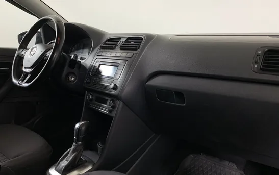 Volkswagen Polo 1.60 автоматическая, фото №6