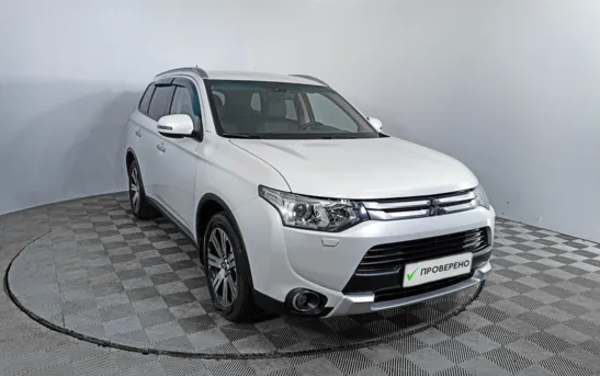 Mitsubishi Outlander 2.40 вариатор, фото №3