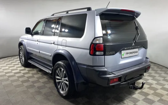 Mitsubishi Pajero Sport 2.50 механика, фото №4