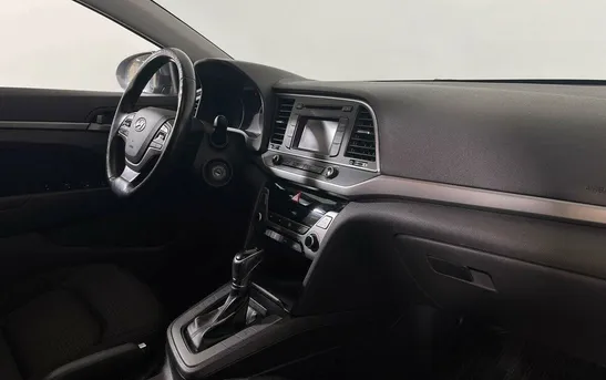 Hyundai Elantra 2.00 автоматическая, фото №5