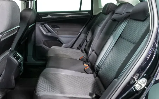 Volkswagen Tiguan 2.00 робот, фото №8