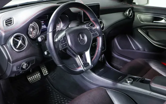 Mercedes-Benz CLA 1.60 робот, фото №8
