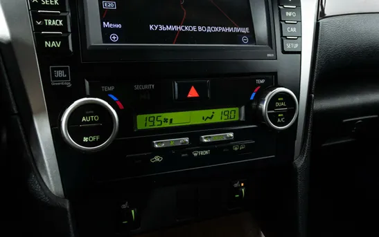 Toyota Camry 2.50 автоматическая, фото №12