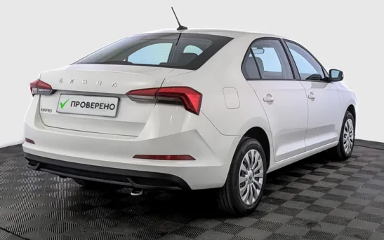 Skoda Rapid 1.60 автоматическая, фото №2