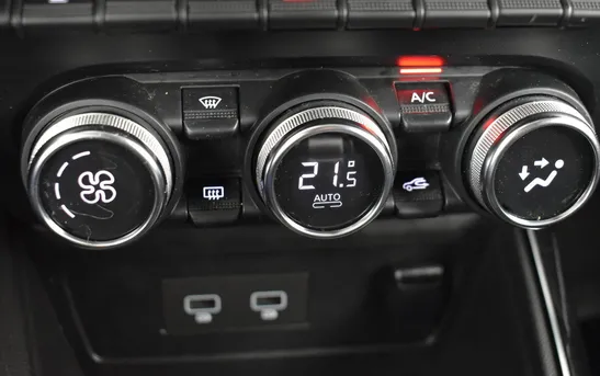 Renault Arkana 1.30 вариатор, фото №13