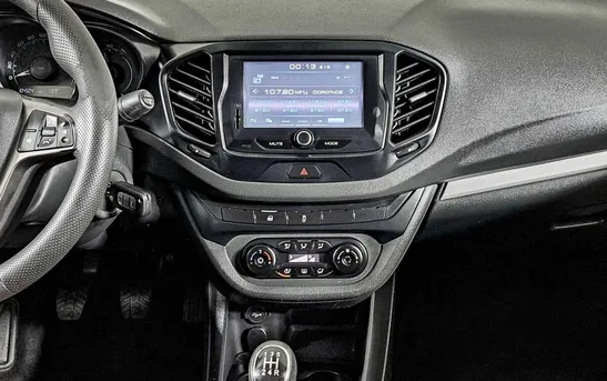 Lada (ВАЗ) Vesta 1.60 механика, фото №7