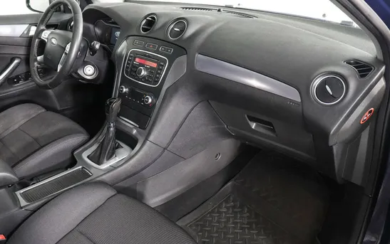 Ford Mondeo 2.30 автоматическая, фото №7