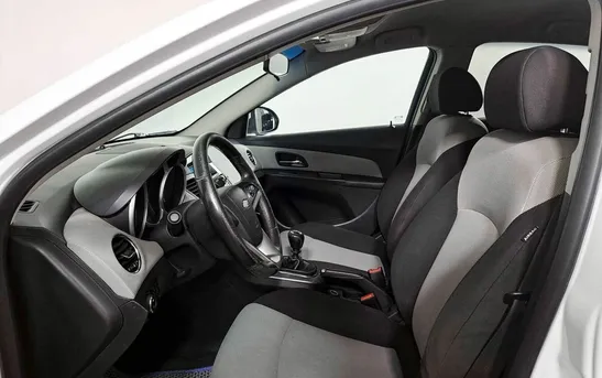 Chevrolet Cruze 1.80 механика, фото №5