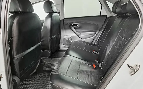 Volkswagen Polo 1.60 автоматическая, фото №7