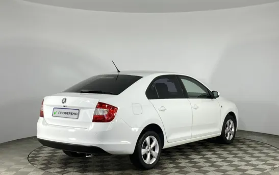 Skoda Rapid 1.60 механика, фото №2