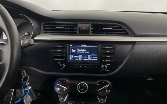 Kia Rio 1.60 механика, фото №10