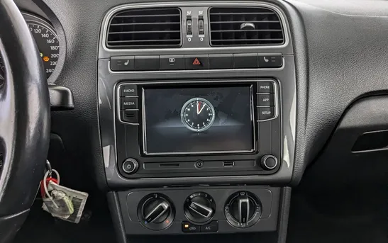 Volkswagen Polo 1.60 автоматическая, фото №9