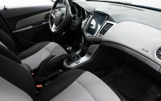 Chevrolet Cruze 1.80 механика, фото №5