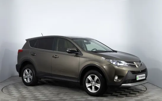 Toyota RAV4 2.00 вариатор, фото №3