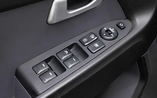 Kia Sportage 2.00 автоматическая, фото №16