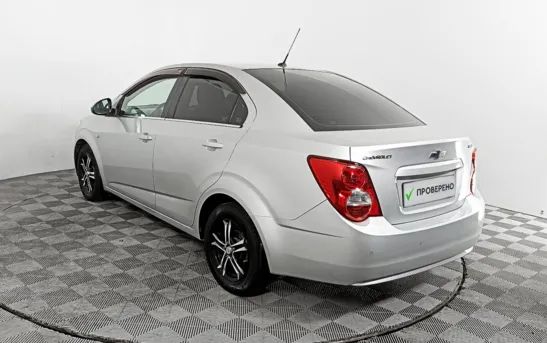 Chevrolet Aveo 1.60 механика, фото №4