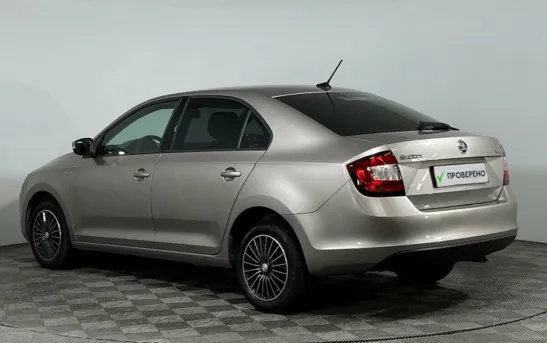 Skoda Rapid 1.60 механика, фото №4