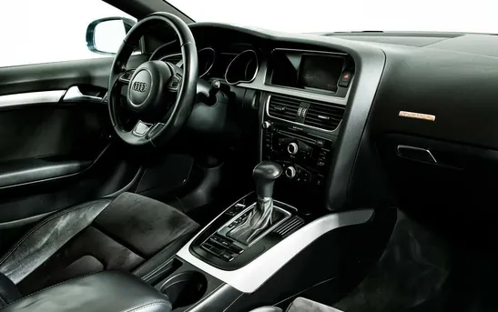 Audi A5 2.00 робот, фото №7