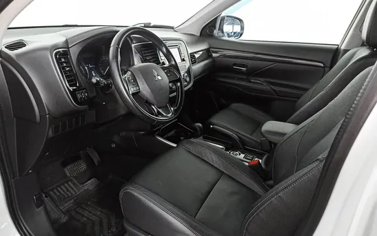 Mitsubishi Outlander 2.00 вариатор, фото №9