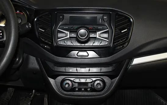 Lada (ВАЗ) Vesta 1.60 механика, фото №9