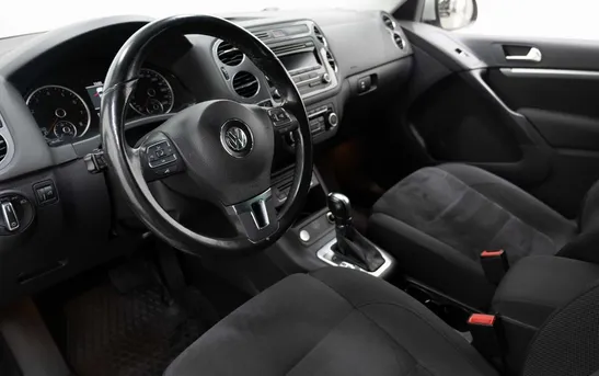 Volkswagen Tiguan 2.00 автоматическая, фото №6