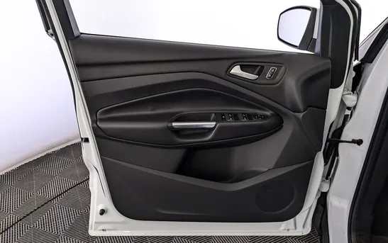 Ford Kuga 1.60 автоматическая, фото №7