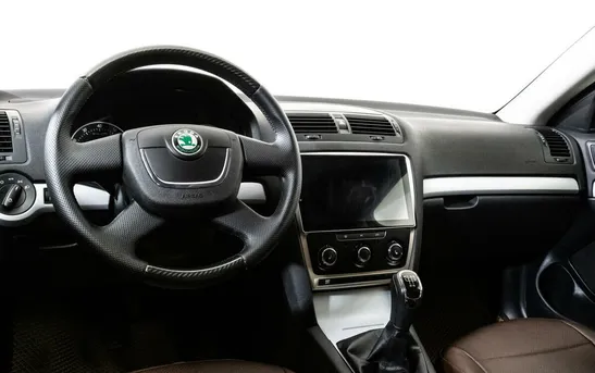 Skoda Octavia 1.60 механика, фото №6