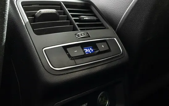 Audi A4 1.40 робот, фото №14