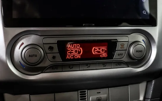 Ford Focus 1.60 автоматическая, фото №10