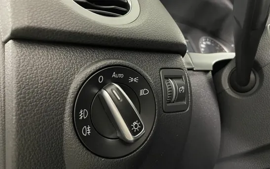 Volkswagen Tiguan 2.00 автоматическая, фото №10