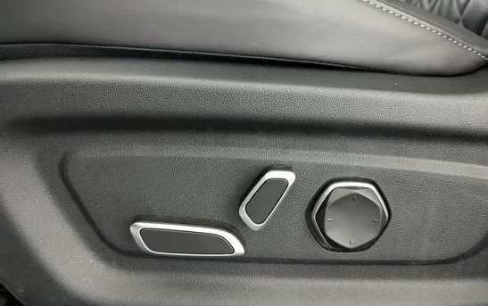 Changan UNI-K 2.00 автоматическая, фото №14