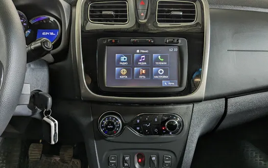 Renault Sandero 1.60 механика, фото №8