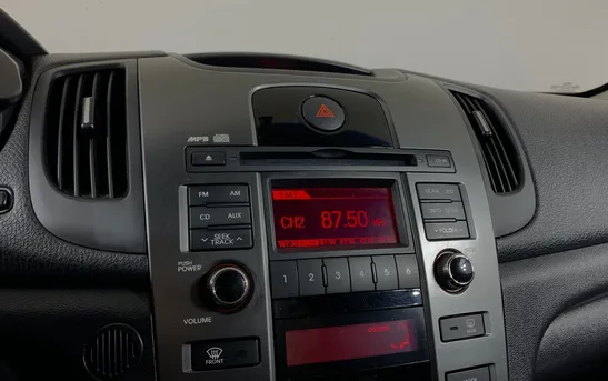 Kia Cerato 1.60 механика, фото №7