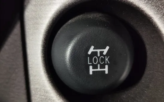 Toyota RAV4 2.00 вариатор, фото №17