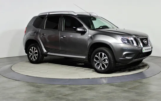 Nissan Terrano 2.00 механика, фото №3