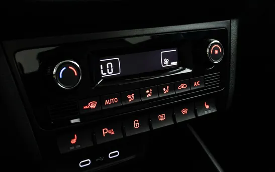 Volkswagen Polo 1.60 автоматическая, фото №9