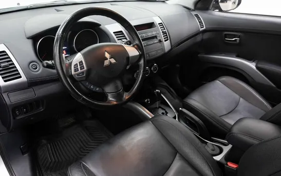 Mitsubishi Outlander 2.40 вариатор, фото №5