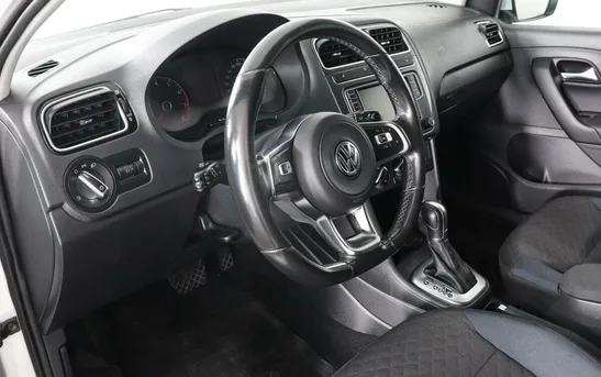 Volkswagen Polo 1.60 автоматическая, фото №5